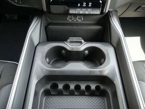 Used 2026 RAM 1500 Laramie AWD/4WD image 24