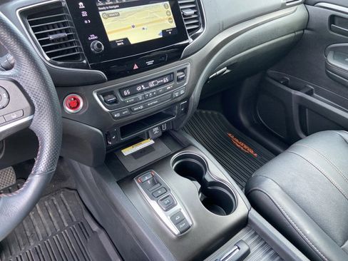 Used 2023 Honda Passport TrailSport image 50