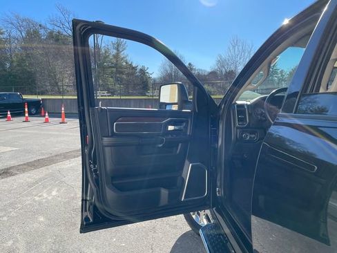 Used 2024 RAM 2500 Laramie image 26