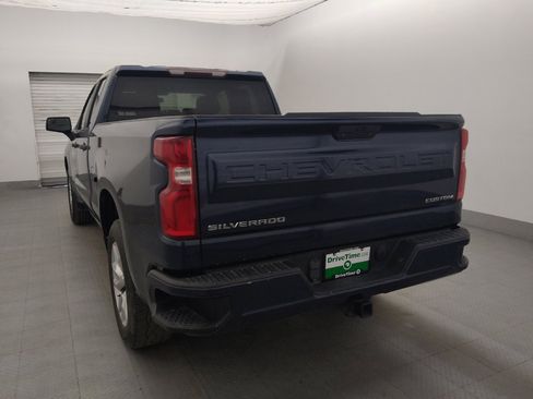 Used 2021 Chevrolet Silverado 1500 Custom RWD image 5