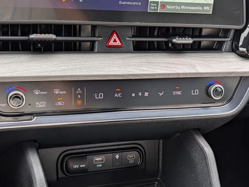 Certified 2023 Kia Sportage X-Line w/ X-Line Premium Package AWD/4WD image 23