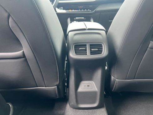 Certified 2025 Buick Envision Preferred image 32