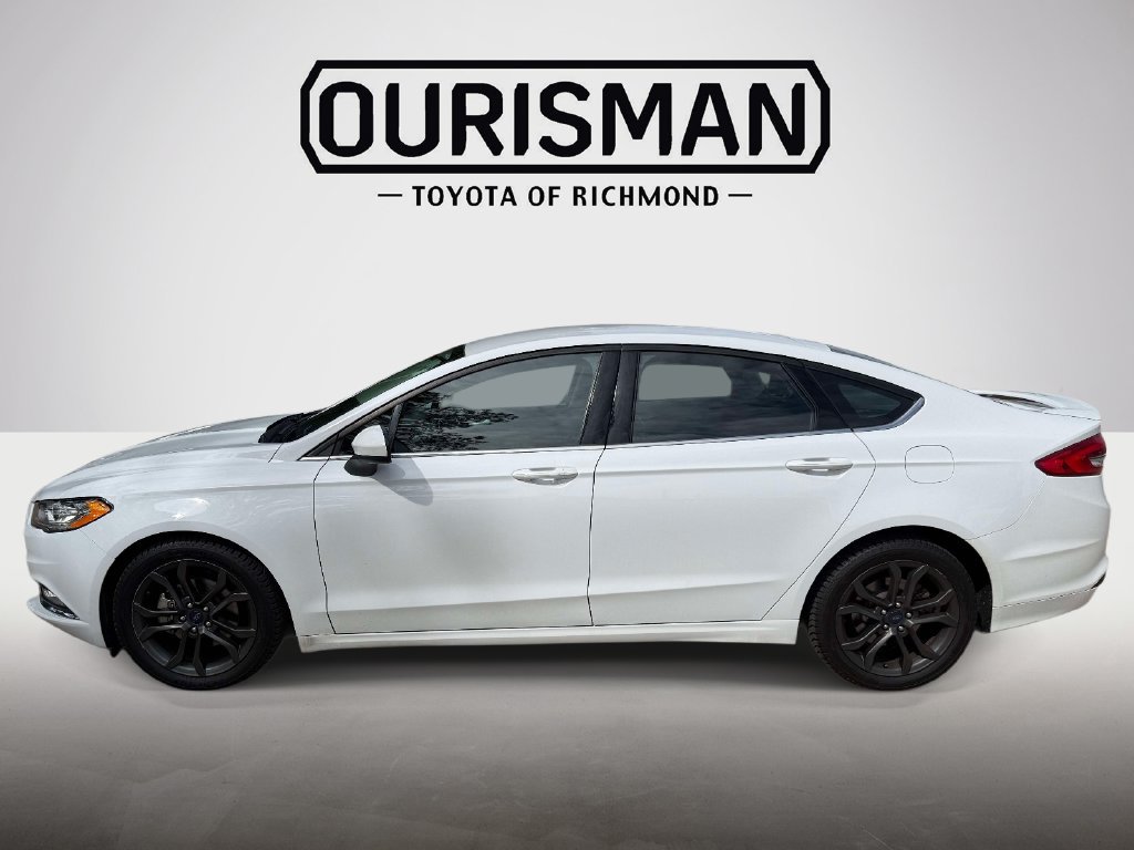 Used 2018 Ford Fusion SE w/ Equipment Group 201A FWD image 7