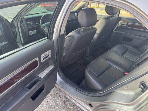 Used 2008 Lincoln MKZ image 12