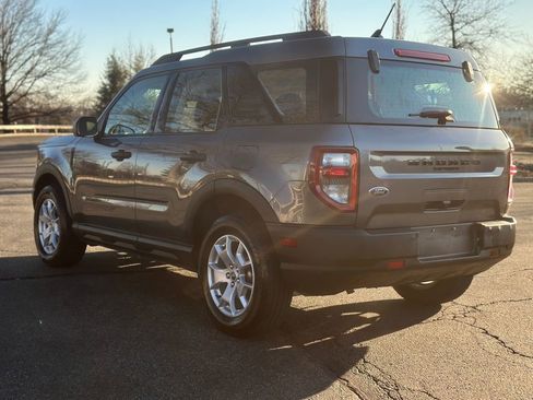 Used 2021 Ford Bronco Sport AWD/4WD image 6