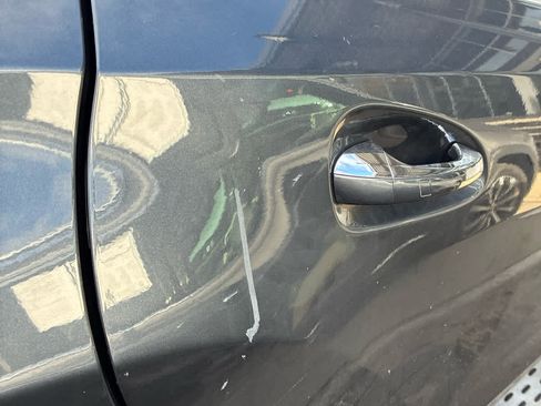 Used 2015 Mercedes-Benz GL 450 4MATIC w/ Parking Assist Package image 14