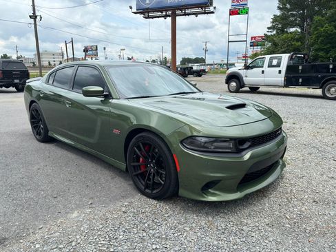 Used 2021 Dodge Charger Scat Pack w/ Dynamics Package RWD image 4
