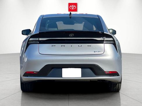 New 2026 Toyota Prius Plug-In Hybrid image 4