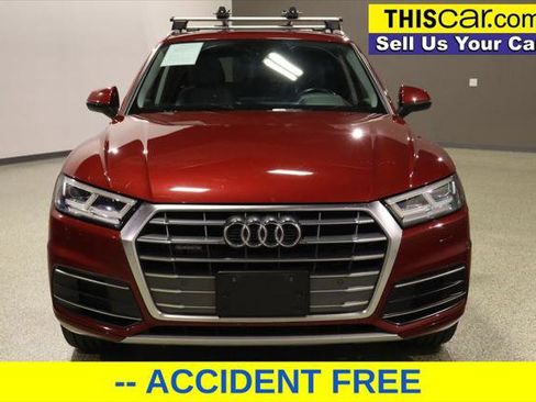 Used 2018 Audi Q5 2.0T w/ Premium Plus Package image 2