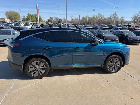 Used 2025 Nissan Murano SL image 6