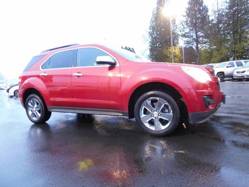 Used 2015 Chevrolet Equinox LT image 1