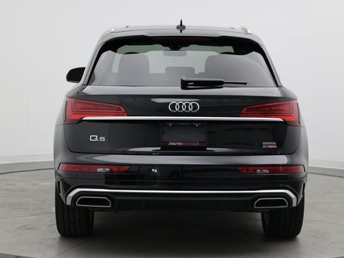Used 2024 Audi Q5 2.0T Premium Plus w/ Premium Plus Package AWD/4WD image 7
