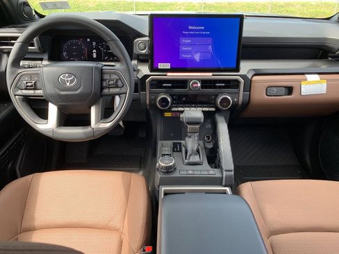 New 2026 Toyota 4Runner Limited AWD/4WD image 15