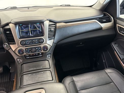 Used 2018 GMC Yukon Denali w/ Denali Ultimate Package AWD/4WD image 30
