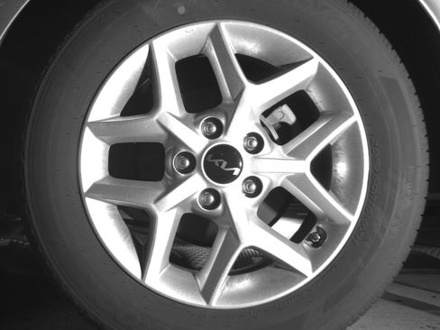 Used 2025 Kia Soul LX w/ LX Technology Package image 14