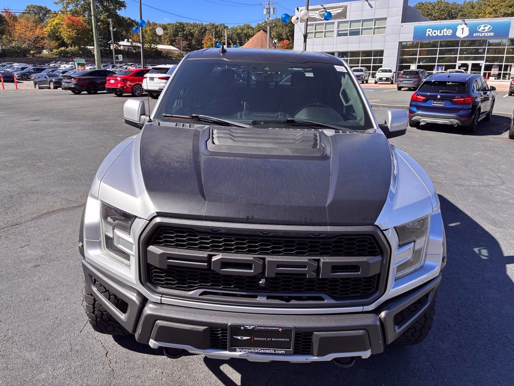 Used 2019 Ford F150 Raptor w/ Equipment Group 802A Luxury AWD/4WD image 9