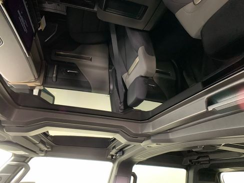 New 2025 GMC Hummer EV 3X w/ Extreme Off-Road Package image 19