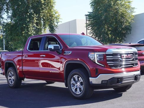 Certified 2023 GMC Sierra 1500 SLT w/ SLT Convenience Package image 4