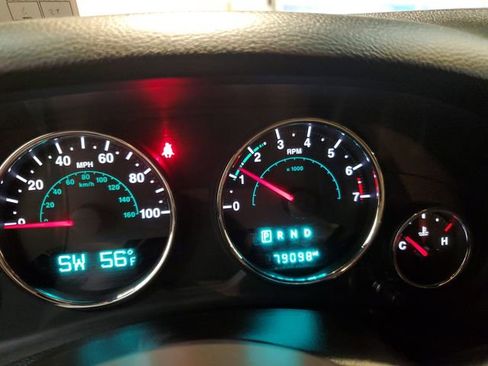 Used 2018 Jeep Wrangler Unlimited Sport S image 17