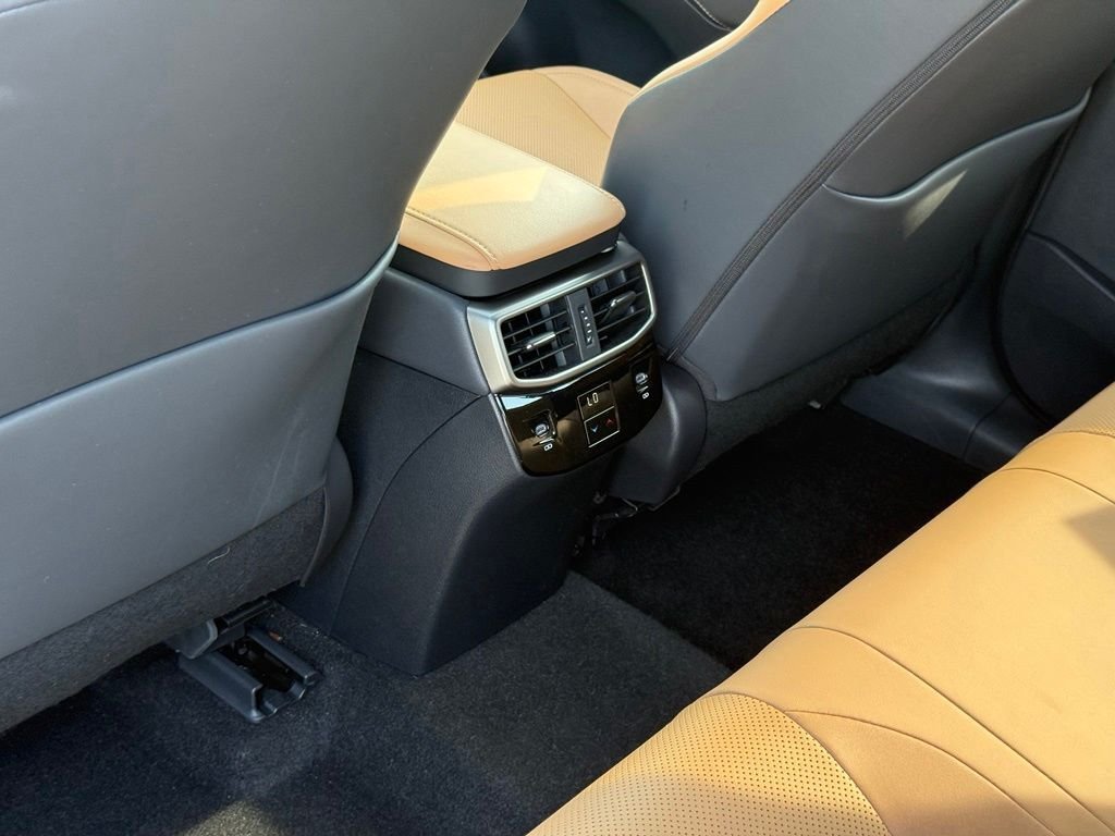 Certified 2025 Lexus RX 350 Premium w/ Accessory Package (Z1) FWD image 29