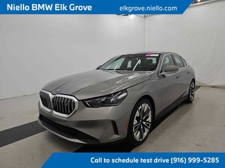 Used 2026 BMW i5 eDrive40 AWD/4WD video 1