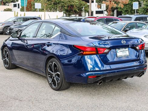 Used 2023 Nissan Altima 2.5 SR image 7