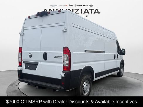New 2026 RAM ProMaster 3500 w/ Premium Convenience Group FWD image 5