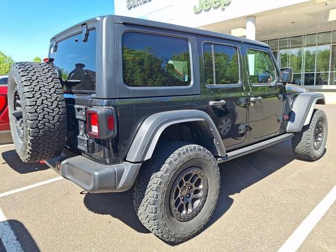 Used 2022 Jeep Wrangler Unlimited Rubicon w/ Xtreme Recon 35" Tire Package AWD/4WD image 5