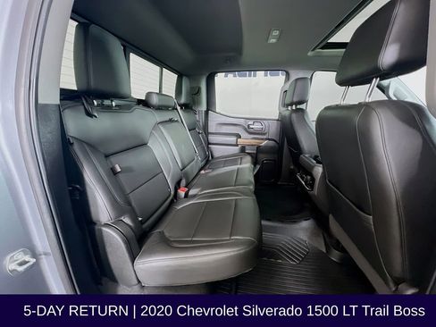 Used 2020 Chevrolet Silverado 1500 LT Trail Boss image 33