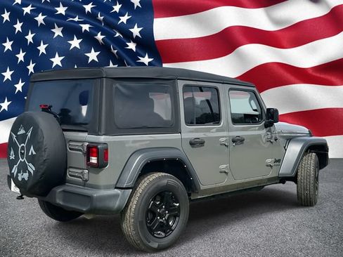 Used 2022 Jeep Wrangler Unlimited Sport AWD/4WD image 6