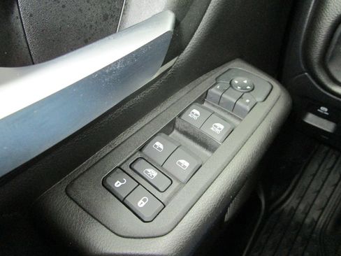 New 2026 RAM 1500 Classic Warlock image 38