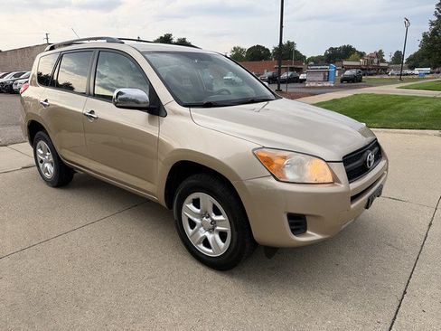 Used 2012 Toyota RAV4 4WD w/ Value Pkg image 3