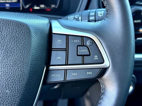 Used 2024 Toyota Grand Highlander Limited image 12