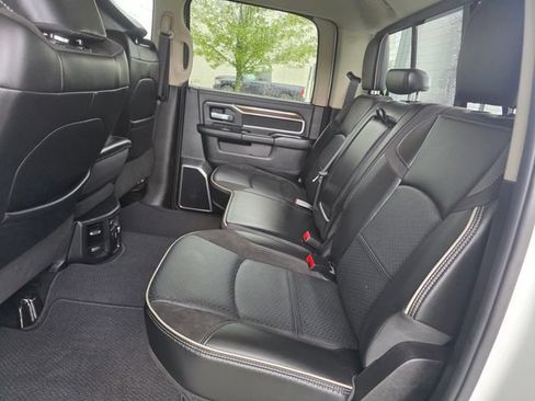 Used 2024 RAM 2500 Laramie AWD/4WD image 20