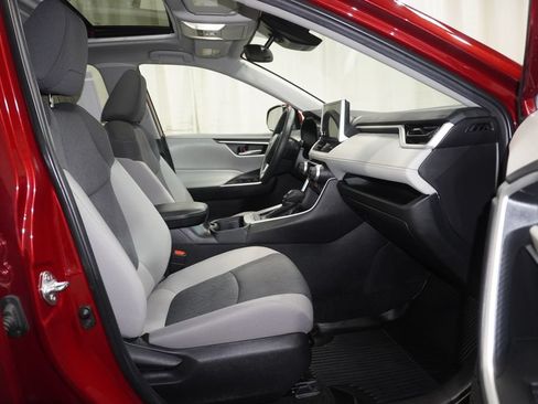Used 2023 Toyota RAV4 XLE w/ Convenience Package AWD/4WD image 14