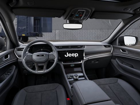 New 2026 Jeep Grand Cherokee Altitude image 8