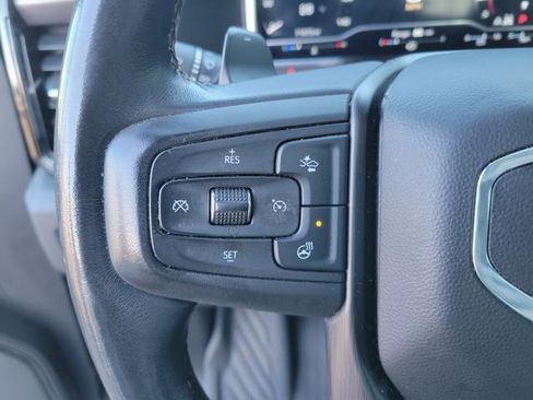 Used 2022 GMC Sierra 1500 AT4 w/ AT4 Premium Package image 18