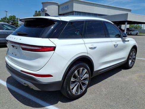 Used 2022 Lincoln Corsair Reserve w/ Equipment Group 201A AWD/4WD image 4