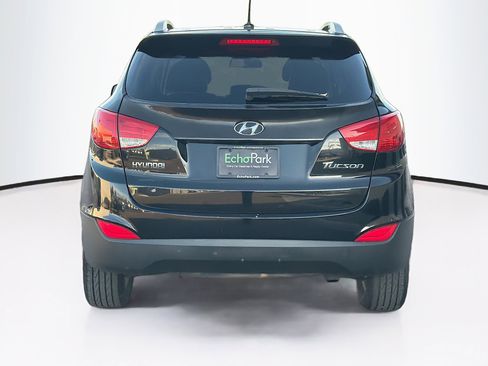 Used 2010 Hyundai Tucson GLS w/ Popular Equipment Pkg 2 FWD image 7