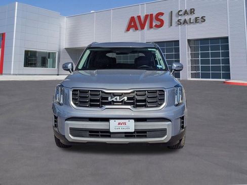 Used 2025 Kia Telluride S image 10