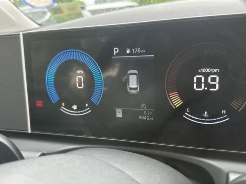 Used 2026 Hyundai Tucson SEL FWD image 16