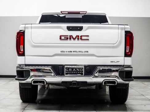 Used 2024 GMC Sierra 1500 SLT w/ SLT Premium Plus Package AWD/4WD image 11