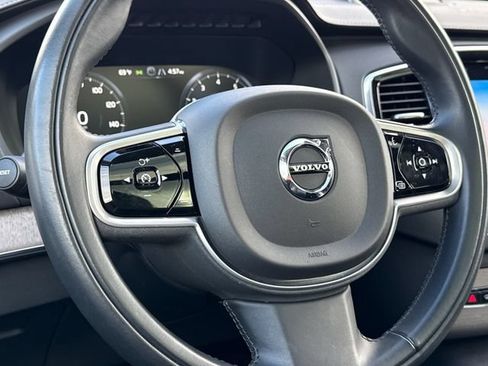 Used 2021 Volvo XC90 T6 Inscription w/ Lounge Package AWD/4WD image 13