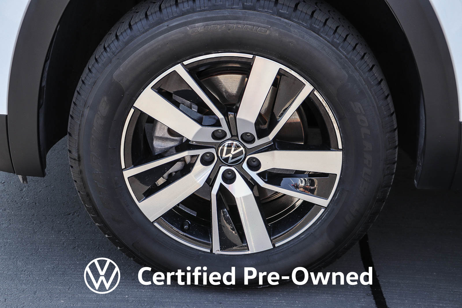 Certified 2023 Volkswagen Atlas SE FWD image 12