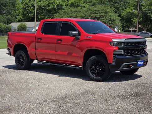 Used 2021 Chevrolet Silverado 1500 Custom Trail Boss w/ LPO, Dark Essentials Package AWD/4WD image 2