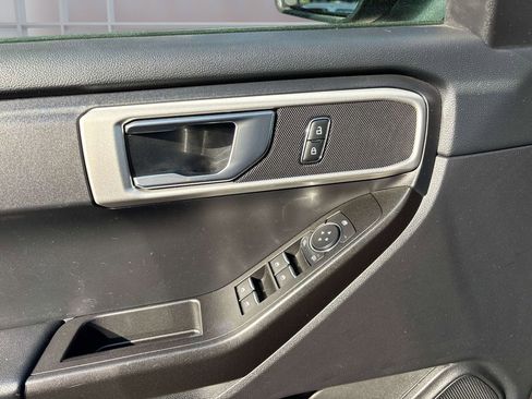 Used 2022 Ford Explorer 4WD image 18
