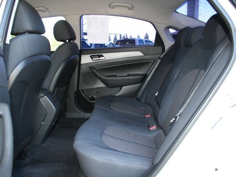 Used 2018 Hyundai Sonata SEL w/ Tech Package 02 FWD image 25