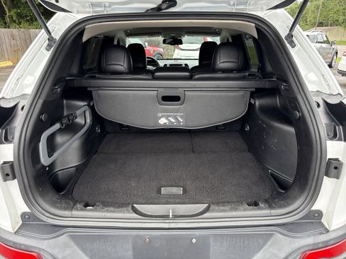 Used 2015 Jeep Cherokee Limited FWD image 26