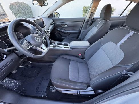Used 2022 Nissan Sentra SV w/ All-Weather Package FWD image 11