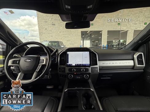 Used 2022 Ford F250 Lariat w/ Black Appearance Package AWD/4WD image 28